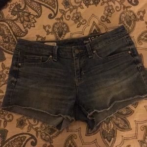 Gap shorts